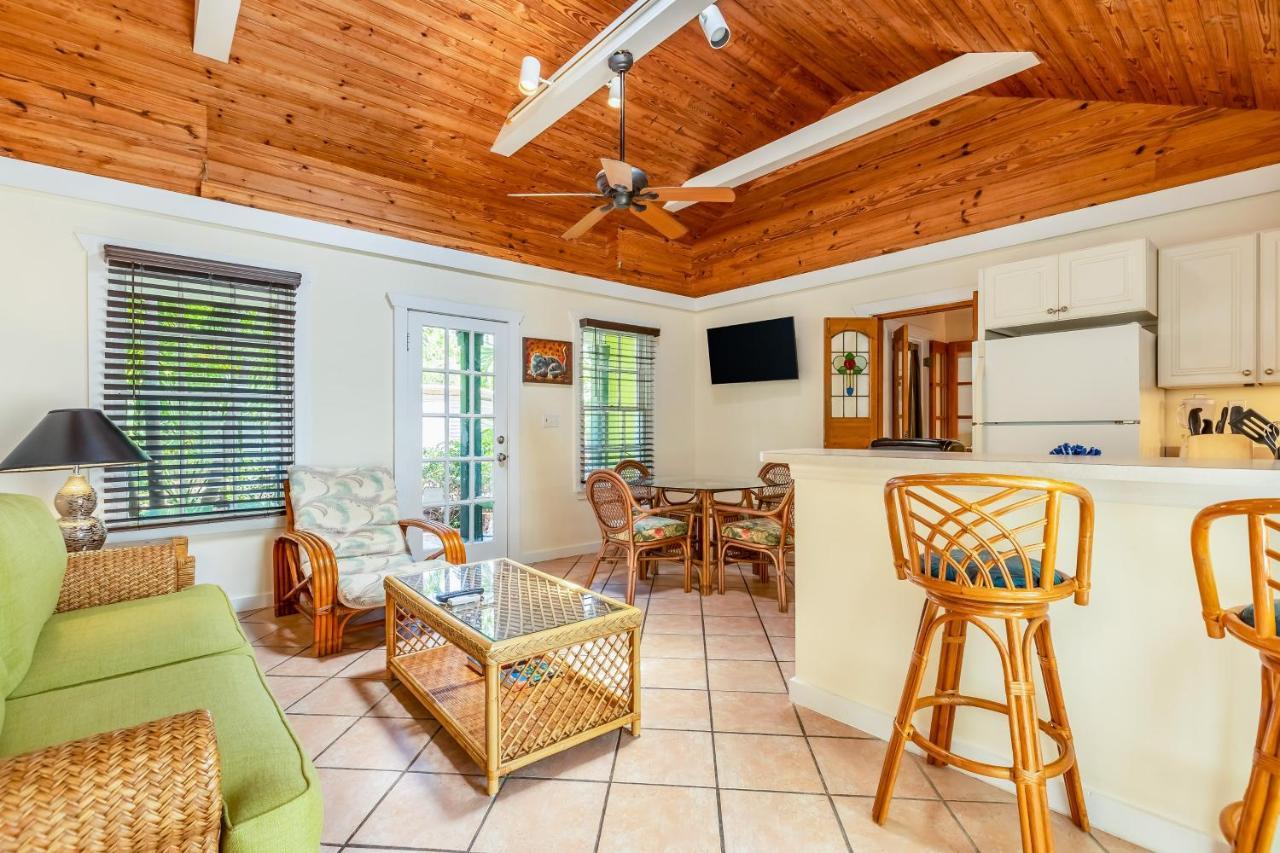 Key Lime Calypso Villa คีย์เวสต์ ภายนอก รูปภาพ