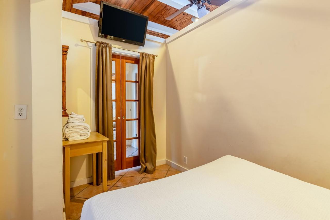 Key Lime Calypso Villa คีย์เวสต์ ภายนอก รูปภาพ