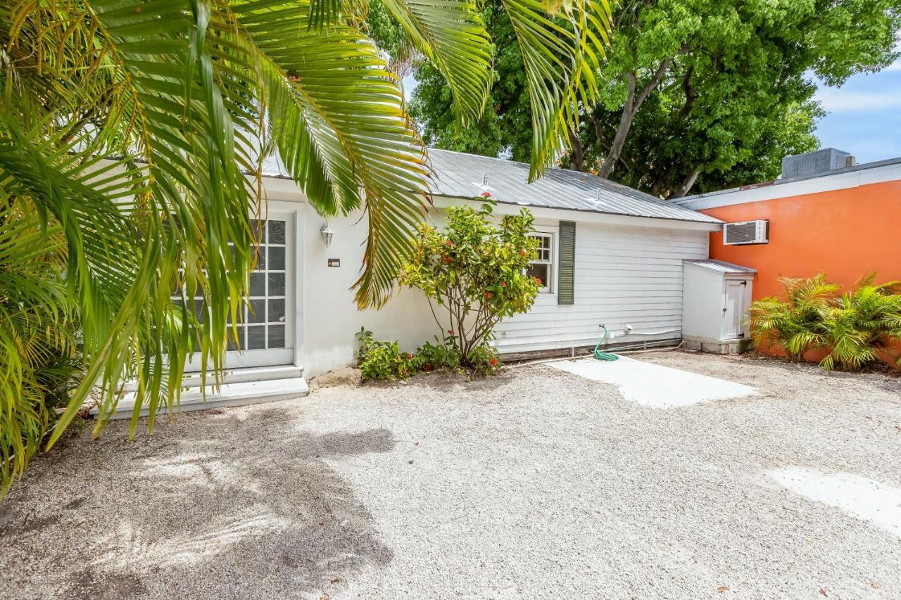 Key Lime Calypso Villa คีย์เวสต์ ภายนอก รูปภาพ